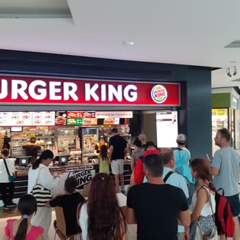 Burger King İnanılmaz Bekleme Süresi