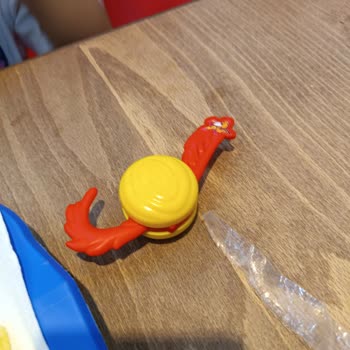 Burger King Çocuk Menüsü Hediyesi