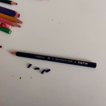 Fatih Kalem Kalitesiz Kuru Boya Kalemi