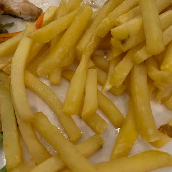 Tavuk Dünyası Aksaray Sanırım En Kötü Şube