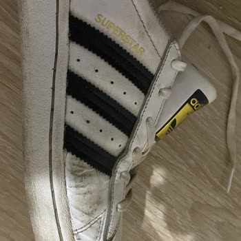 Adidas'tan Aldığım Ayakkabı Yüzünden Mağdurum
