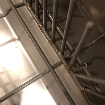 Teka Bulaşık Makinesi Sepetlerinde Paslanma