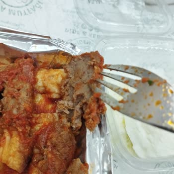 Pidem 59 Konya Mutfağı İskender Yerine Adana Dürümü Kesip Göndermişler İskender Diye
