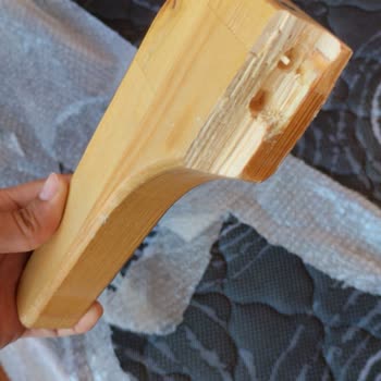 Taşpınar Alışveriş Merkezleri Kırık Ve Çatlak Gelmiş Olan Ürün