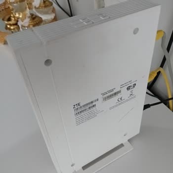 Superonline Modem Değişikliğinde Kırık Dökük İkinci El Modem Getirdi