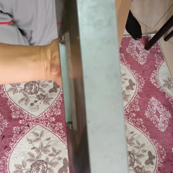 Altus Bulaşık Makinesi Kapağında Renk Değişimi