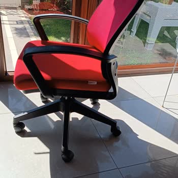 Casella Mobilya Büro Koltuğun 3 Yıl Olmadan Sırt Plastiğinin Kırılması