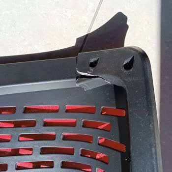 Casella Mobilya Büro Koltuğun 3 Yıl Olmadan Sırt Plastiğinin Kırılması