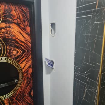 Superonline Kurulum Yapılırken Binaya Verilen Zarar