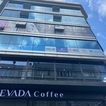 Este Valeria Estetik & Güzellik Este Valeria Güzellik Merkezi