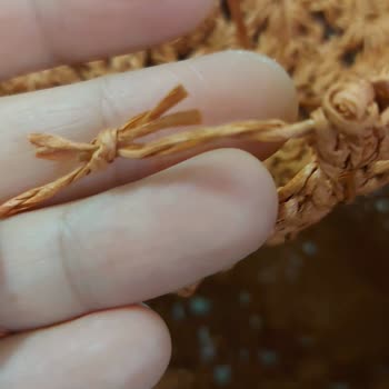 Spagettiyarn Kopuk, Düğümlü Kağıt İp