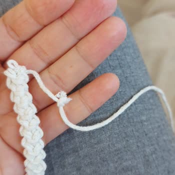 Spagettiyarn Kopuk, Düğümlü Kağıt İp