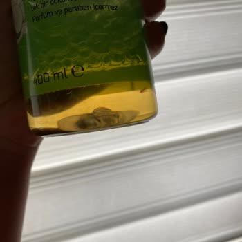 Bee Beauty Makyaj Temizleme Suyunda Bilinmeyen Böcek