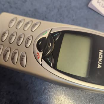Sahibinden Cepnostalji Mağazası Kırık Telefon