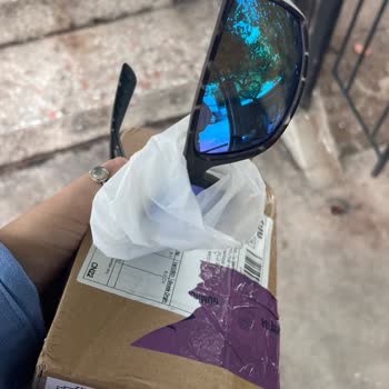 Skechersoutletstr.com'dan Ayakkabı Aldım Gözlük Gönderdiler