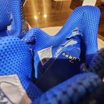 Under Armour Curry 10 Ayakkabının 2 Ayda Yırtılması