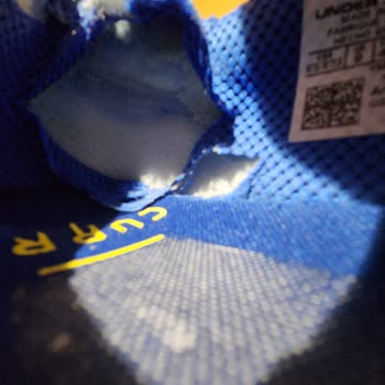 Under Armour Curry 10 Ayakkabının 2 Ayda Yırtılması