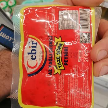 Esen Cebir Peynirin İçinde Böcek Sinek Çıktı