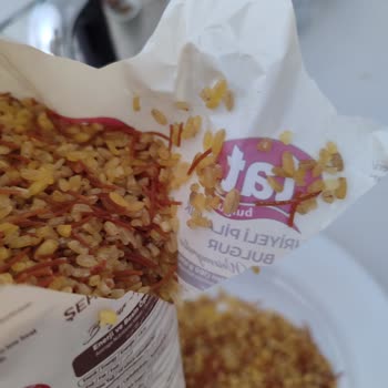 Tat Gıda Ürünün Böcek Ağı Seklinde Pamukçuklanmış Olması