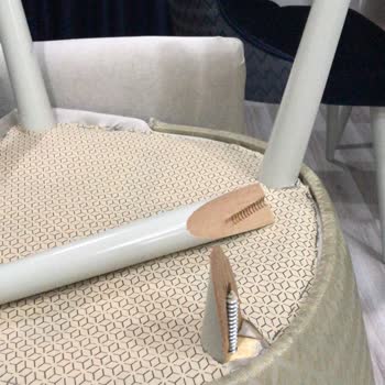 Bellona Sandalye Ayağı Kırılması