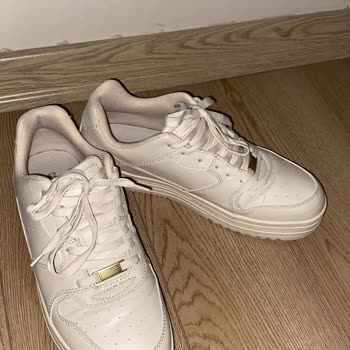 Bershka Ayakkabısının Rahatsız Edici Olması