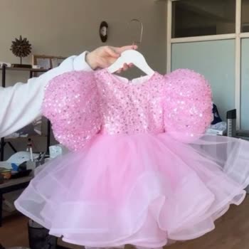 Larissa Gogel Sitedeki Resimlerle Alakasız Ürün Gönderiyor