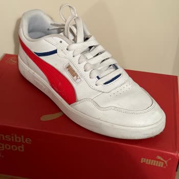 In Street 2 Aylık Üstü Çatlayan Ayakkabıyı Değişim/iade Almıyor!