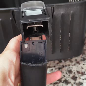 Electrolux Airfryer'ın Sepet Kolu