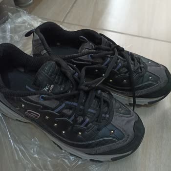 Skechers Ürününün Arkasında Durmuyor