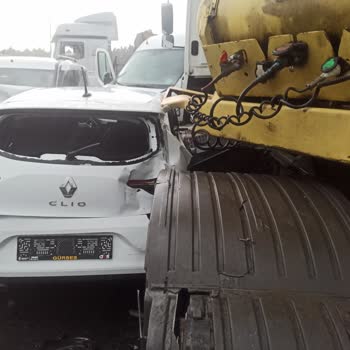 2023 Renault Clio Hava Yastığını Açmadı