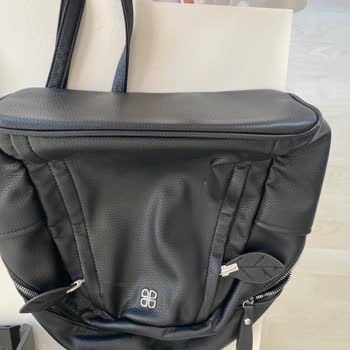 Derimod Dan Aldığımız Çantalar 1 Ayda Dökülüyor