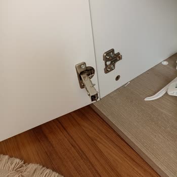 Meltem Modüler Mobilya Bebek Odası Takımı Vidaları Çıkıyor