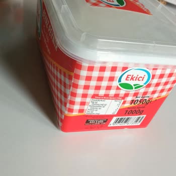 Ekici Peynir Kutuları Patlayacak Gibi Şişiyor, Vakumsuz Peynir Satışı