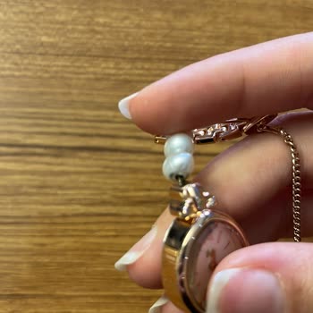 Bej Vintage Kusurlu Ürün İnci Saat