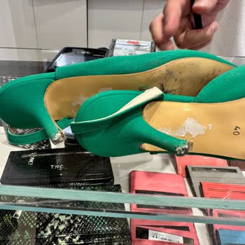 Tamer Tanca'nın İlk Giymede Kırılan Topuğu Ve Başarısız Tamir Edilmesi