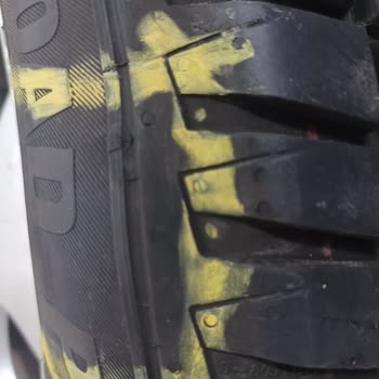 Kormoran Lastik Balon Yapan Lastik