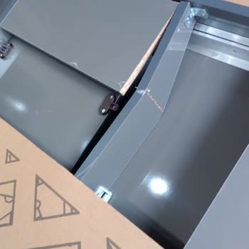 Vivense Yemek Odası Takımının Masası Kırık Geldi Sonrasında Fiili Çözüm Yok!