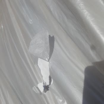 Hepsiburada Uygun Plus'tan Alınan Araba Brandası Yırtıldı