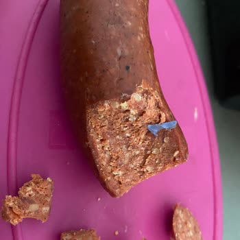 Bi'market Yiyecek Bölümü Alınan Üründe Başka Madde Çıkması