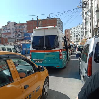 İzmir Minibüsçüler Odası Dolmuş Şoförünün Davranışları