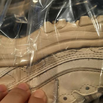 Skechers D'lites Deri Çatlaması