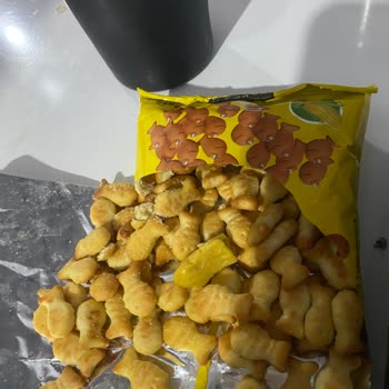 Eti Gıda Balık Krakerde Plastik Çıktı