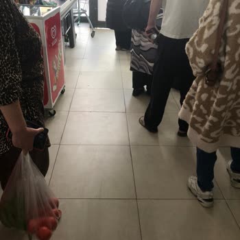 Hakmar Köyiçi Mağazası 2. Kasayı Açmamakta Neden Bu Kadar Diretiyor?