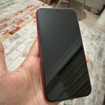 iPhone Kırmızı İphone 11 Kronik Sorunu Ve Sıfır Cihaz Talebi