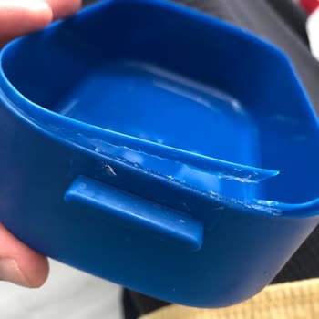 Korkmaz Mutfak Eşyaları Beslenme Kutusunun Çürük Çıkması