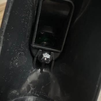 Electrolux Süpürge Tutma Yeri