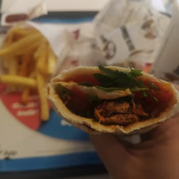 Usta Dönerci Geç Sipariş Ve Yanlış Yemek