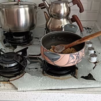 Kumtel Cam Ocak Patladı, Garanti Karşılamıyor!