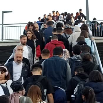 İETT - İstanbul Elektrik Tramvay Tünel İBB Belediye Beşyol Durağı