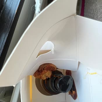 Dermabien Liposomal C Serum Vitamini Oksitlenme Şişedeki Sızma Sorunu